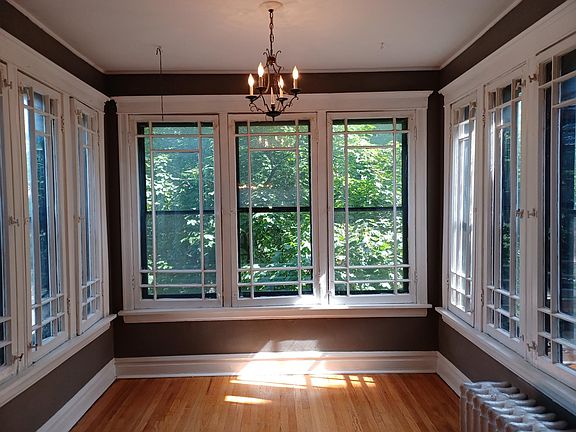 5th image of 4545 N Rockwell St #Z
