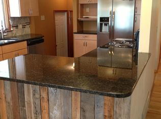 60 Frankhauser Rd, Williamsville, NY 14221