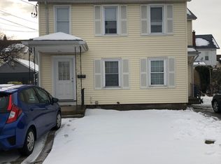 81 Roslyn Rd, Mineola, NY 11501