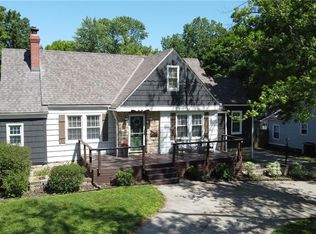 5725 Hadley St, Merriam, KS 66202