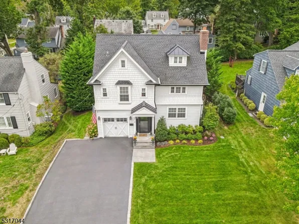 5 Penn Ter, Chatham Boro, NJ 07928