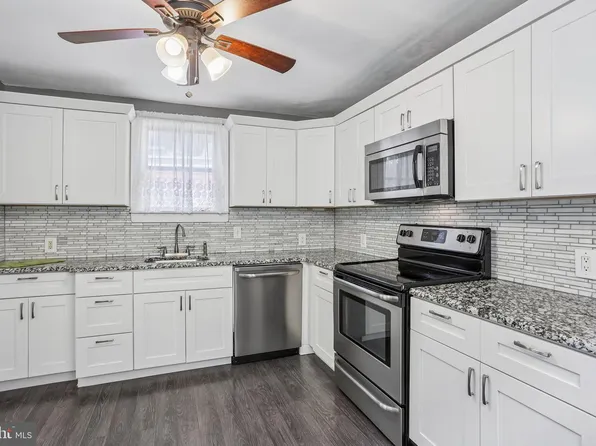 531 Crown St, Yardley, PA 19067