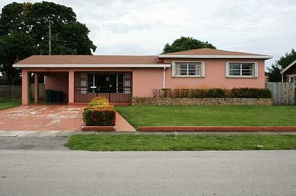 1st image of 1071 NW 185th Dr