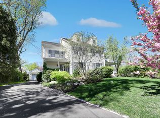 40 N Harrison St, Princeton, NJ 08540