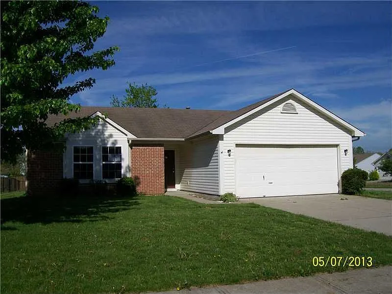 109 Karrington Blvd photo 1