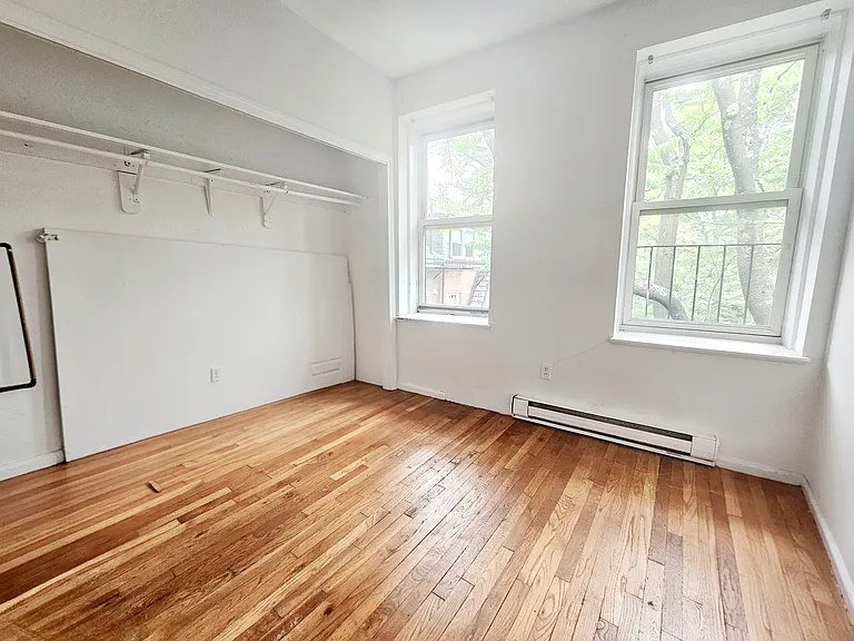 27 Garden St #4 — Photo 8