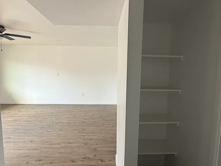 450 S Stapley Dr #C — Photo 11
