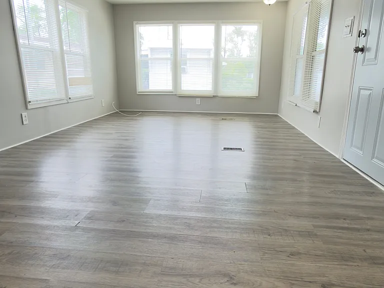 3000 Scott St — Photo 9