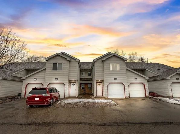 923 Rockefeller Ln, Madison, WI 53704