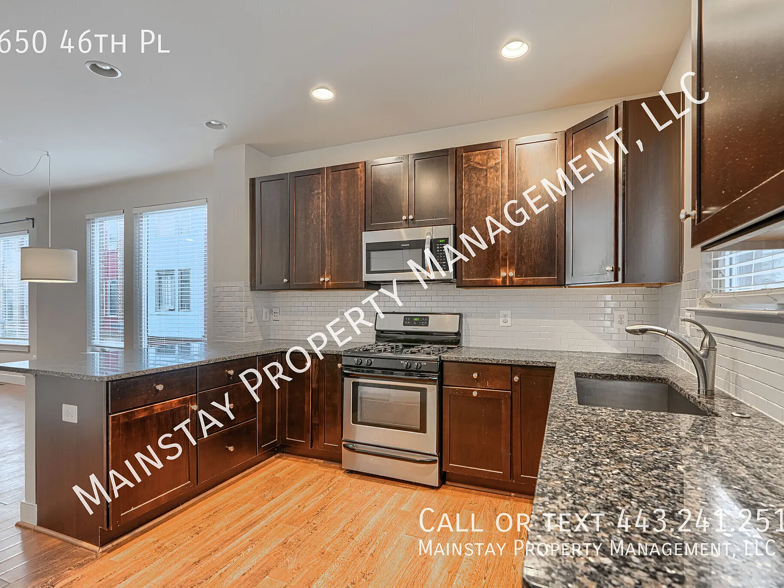 Spacious 3 Bedroom Townhome in Hyattsville Art District! — Photo 4