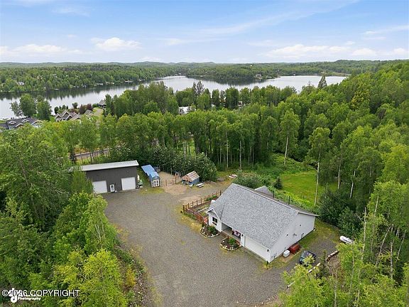 4th image of 8905 N Mike Ardaw Rd