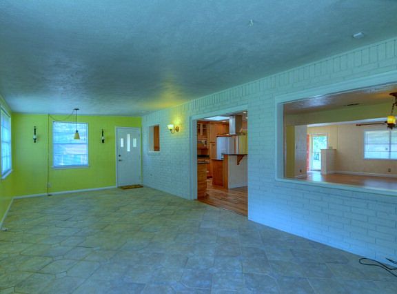 5th image of 114 Wild Timber Dr