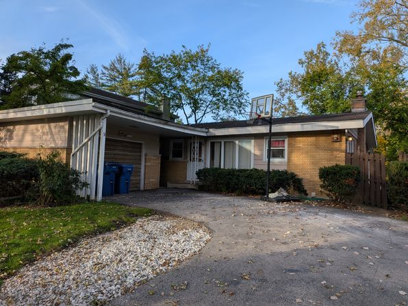207 Sunset Dr