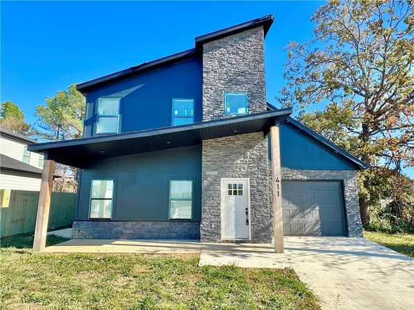 411 S 21st St, Rogers, AR 72758