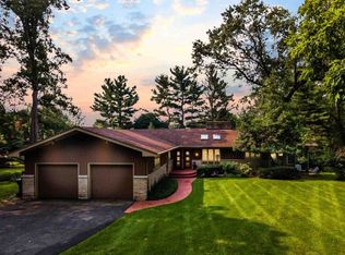 17850 Waxwing Ln, South Bend, IN 46635