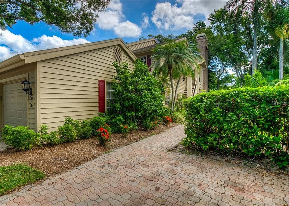 1st image of 38 Pelican Pl