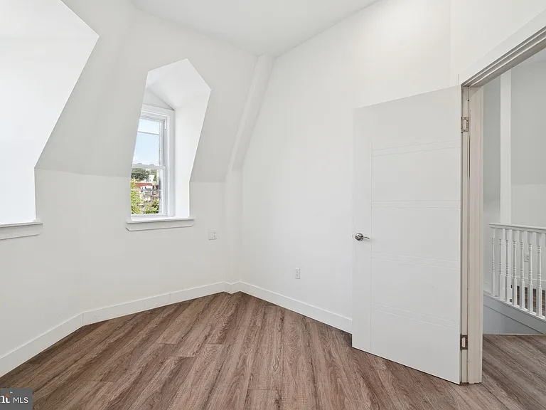 5164 Ridge Ave #3 — Photo 27