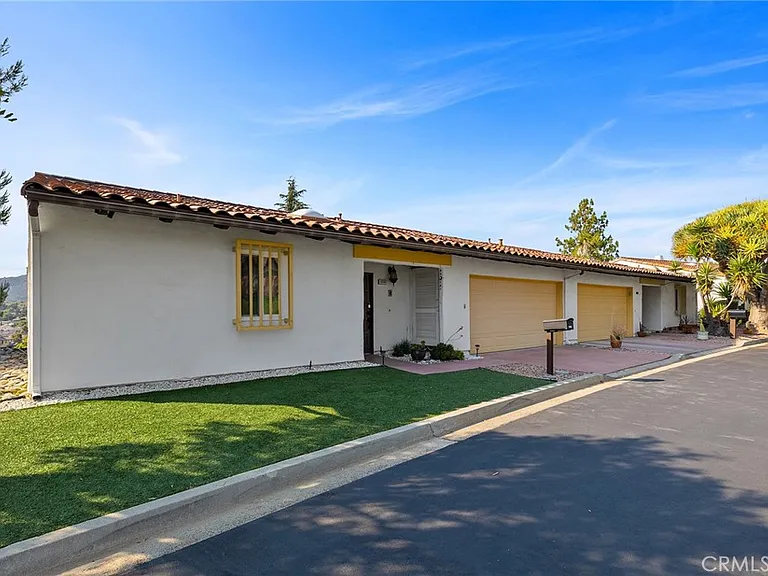 1232 La Paloma Gln — Photo 3