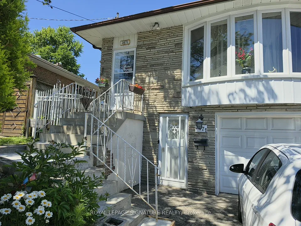 3471 The Credit Woodlands #UPPER