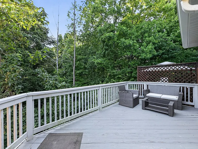 8155 Deer Chase Ln — Photo 25