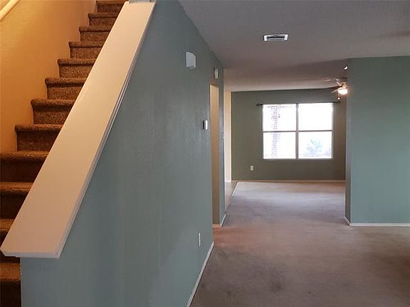 5th image of 8520 Hawkview Dr