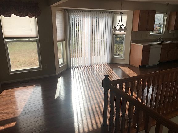3rd image of 2547 Autumn Fields Ln