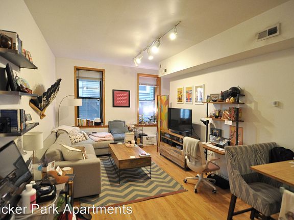 4th image of 1260 N Bosworth Ave #10378005