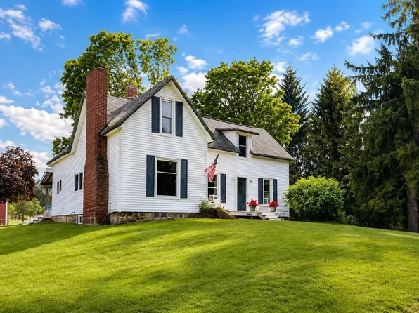 10288 Vans Ln, Fife Lake, MI 49633