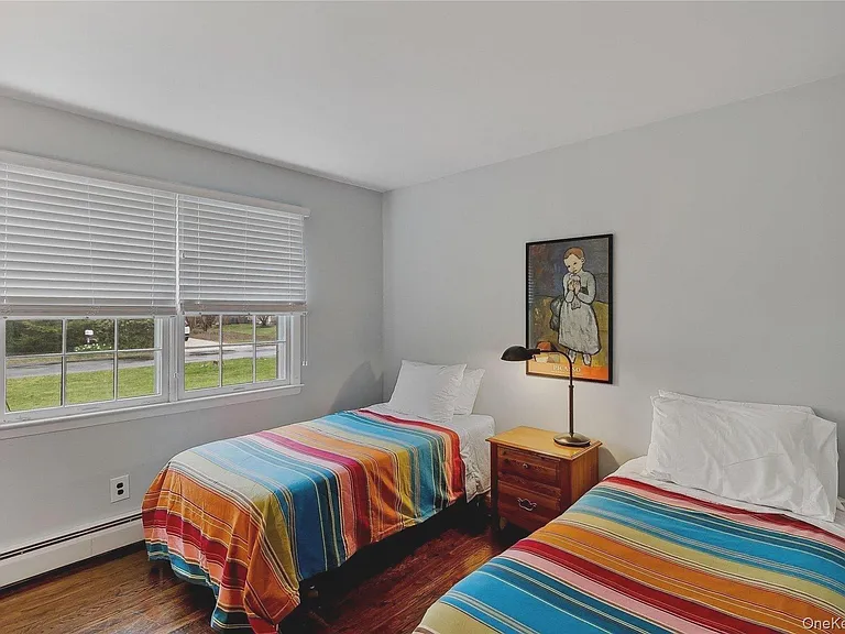 990 Three Waters Ln — Photo 17