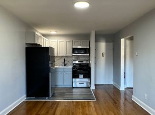 405 Grove St APT 3A, Plainfield, NJ 07060