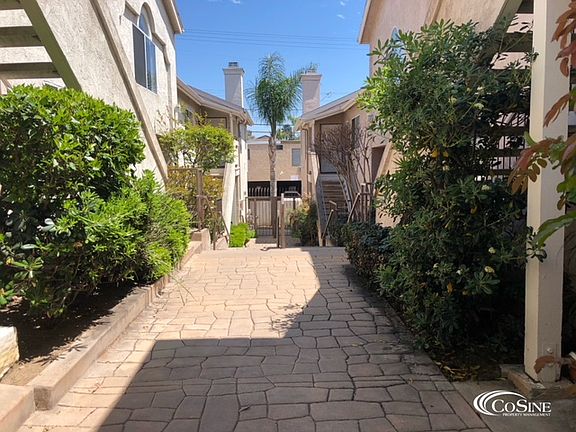 3rd image of 4169 Louisiana St APT 2