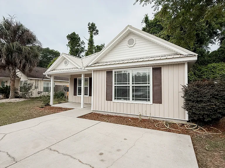 48 Ruby Ln — Photo 4