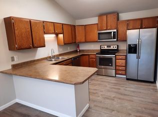 2500 Curlew Cir, Anchorage, AK 99502