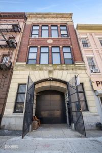 124 Dekalb Ave, Brooklyn, NY, 11201