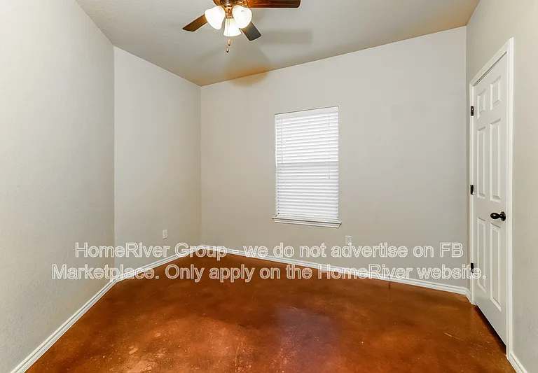 2613 Pahmeyer Rd — Photo 12