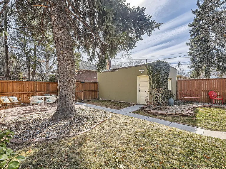 720 Josephine St — Photo 4