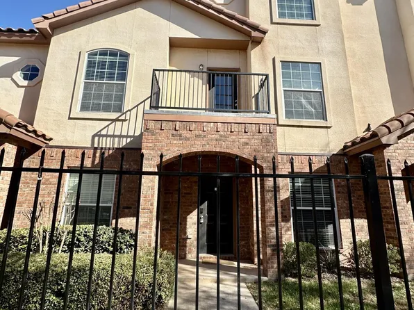 2106 Main St, Lubbock, TX 79401