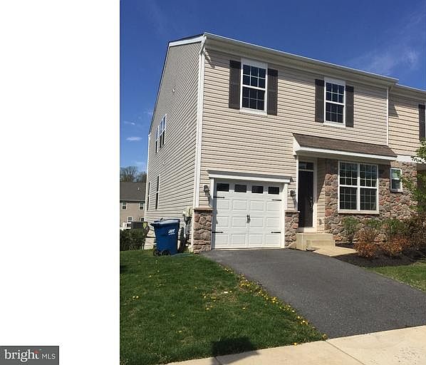 1st image of 423 Afton Dr