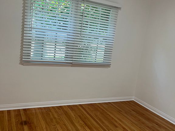 2nd image of 11658 Chandler Blvd #11658