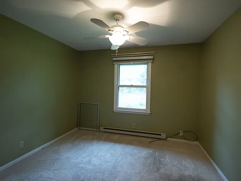 1211 Joliet Rd — Photo 6