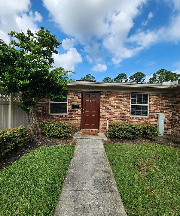 1st image of 3026 Hanging Rock Ct E