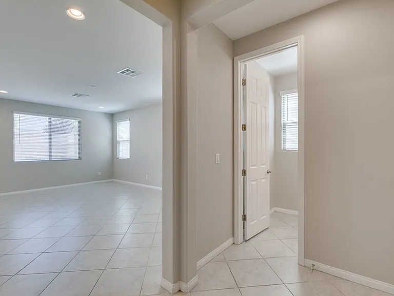 10021 Silver Comet Ct — Photo 15
