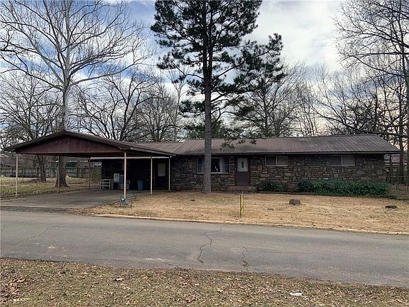 2nd image of 265 Cox Ave