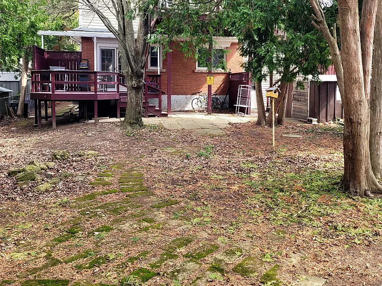 630 Drury Ln #UPPER — Photo 19