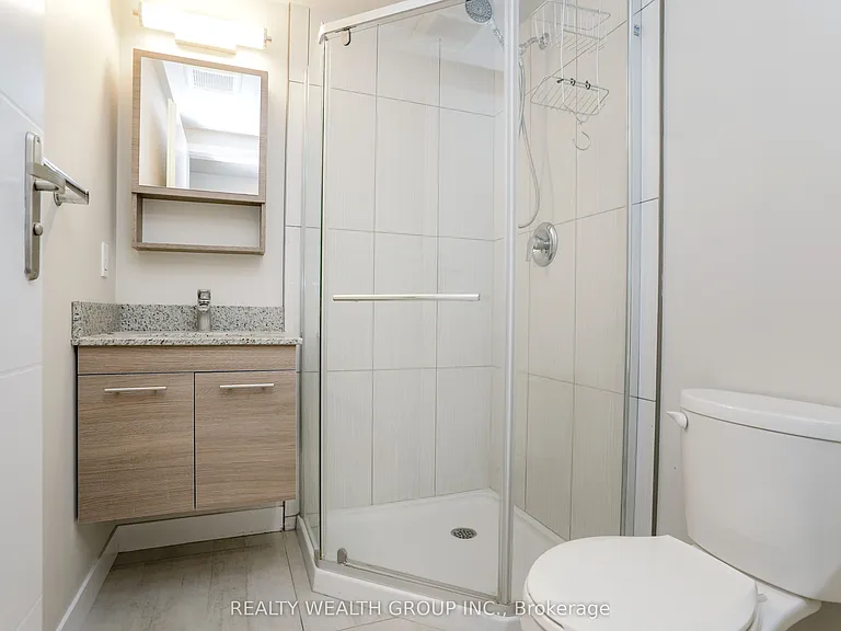 288 Albert St #113 — Photo 22