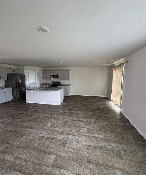 1153 Fowler Dr — Photo 6