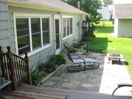 Flagstone patio off inlaw