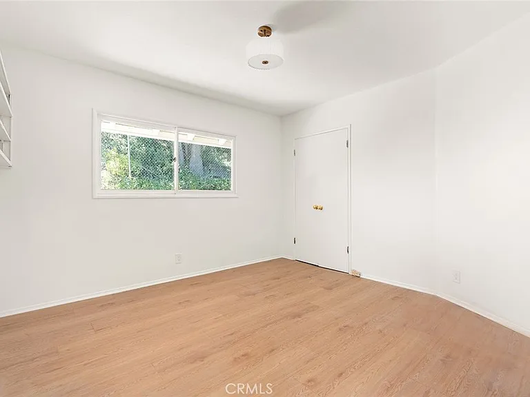 4775 Regalo Rd — Photo 6