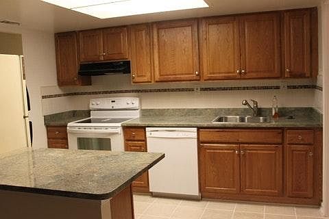 5th image of 5471 Woodenhawk Cir