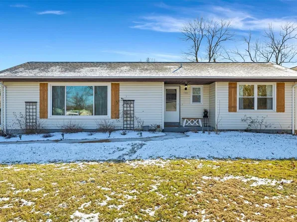 11604 Hedda Ave, Maryland Heights, MO 63043